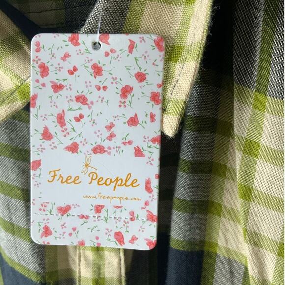 We The Free People Plaid Released Trim Raw Hem Shirt Women Size Large Button Up - Picture 12 of 12